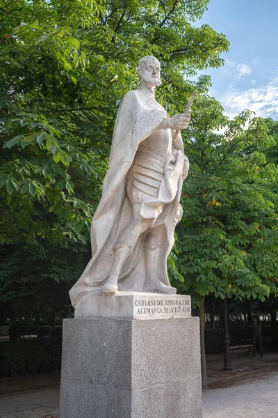 Мадрид Испания Июня 2019 Года Статуя Короля Испании Карла Карлос — стоковое фото