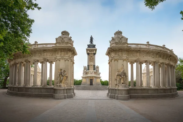 Madrid Spanje Mrt 2019 Monument Voor Alfonso Xii Colonnade Retiro — Stockfoto