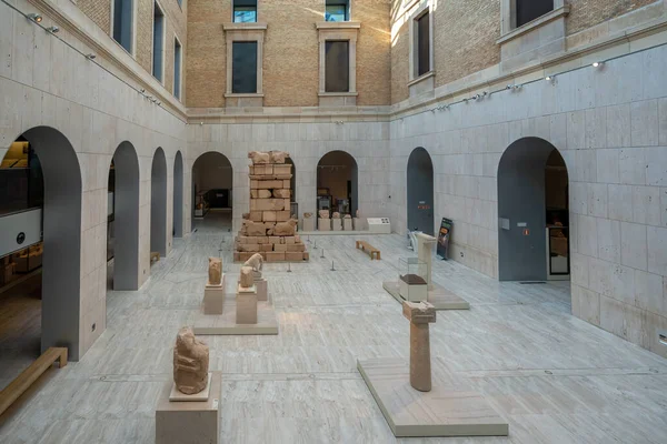 Madri Espanha Junho 2019 Interior Museu Arqueológico Nacional Com Mausoléu — Fotografia de Stock