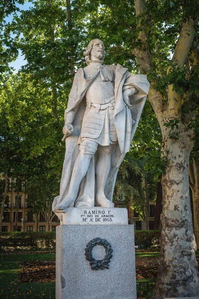 Madrid Espagne Juin 2019 Statue Roi Ramiro Aragon Sur Place — Photo