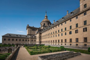 Bazilika ve Escorial Manastırı ve Keşiş Bahçeleri - San Lorenzo de El Escorial, İspanya