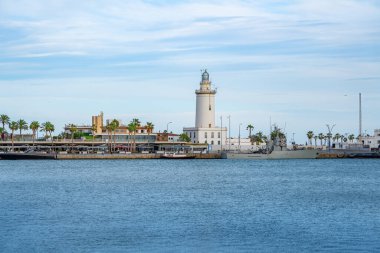 La Farola adlı Malaga deniz feneri - Malaga, Endülüs, İspanya