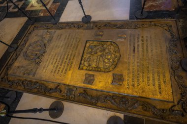 Seville, İspanya - 4 Nisan 2019: Sevilla Katedrali İçi - Sevilla, Endülüs, İspanya