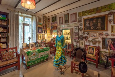 Seville, İspanya - 7 Nisan 2019: Las Duenas Sarayı Flamenko Temalı Tablao Odası (Palacio de las Duenas) - Sevilla, Endülüs, İspanya