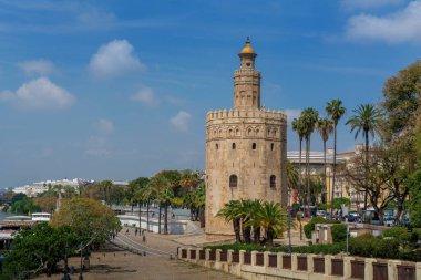 Torre del Oro (Altın Kule) Guadalquivir Nehri - Sevilla, Endülüs, İspanya