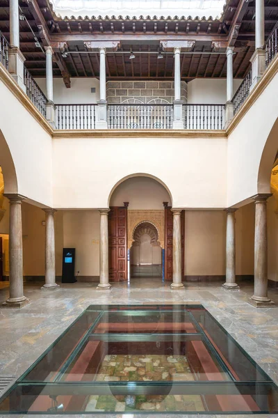 Granada Espanha Junho 2019 Pátio Interior Palácio Madrasa Palácio Madraza — Fotografia de Stock