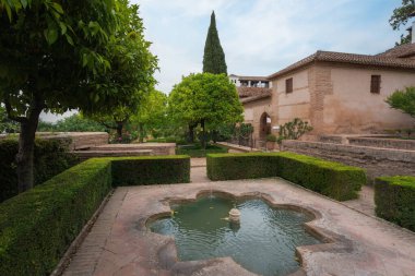 Granada, İspanya - 24 Mayıs 2019: Alhambra Generalife Gardens - Granada, Endülüs, İspanya