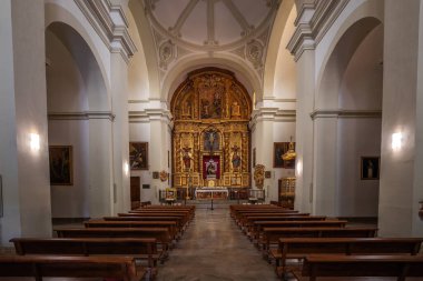 Granada, İspanya - 24 Mayıs 2019: Alhambra 'daki Santa Maria de la Alhambra Kilisesi - Granada, Endülüs, İspanya