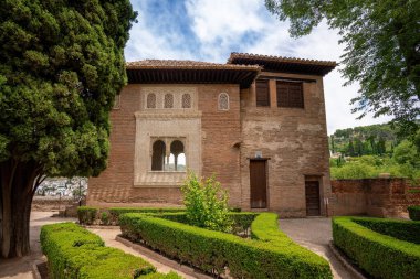 Granada, İspanya - 5 Haziran 2019: Alhambra El Partal Bölgesi - Granada, Endülüs, İspanya