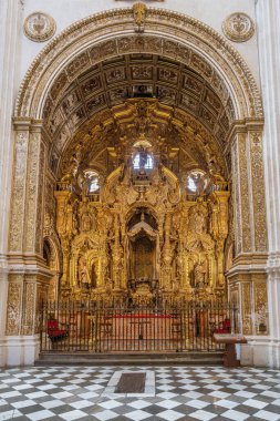 Granada, İspanya - 25 Mayıs 2019: Granada Katedrali 'nin İçi - Granada, Endülüs, İspanya