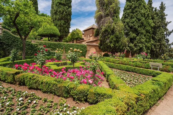 Granada España Mayo 2019 Jardines Partal Alhambra Granada Andalucía España —  Fotos de Stock