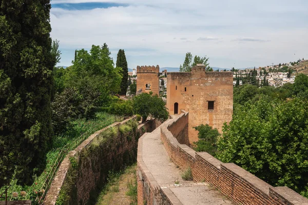 Granada Spanyolország 2019 Május Bíró Tornya Torre Del Cadi Hegyi — Stock Fotó
