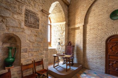 Jaen, İspanya - 1 Haziran 2019: San Lorenzo Arch - Jaen, İspanya