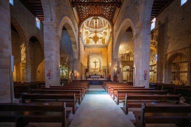 Ubeda, İspanya - 2 Haziran 2019: Santa Maria de los Reales Alcazares İçişleri - Ubeda, Jaen, İspanya