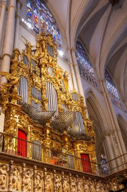 Toledo, İspanya - 26 Mart 2019 Toledo Katedrali İçişleri Boru Organı - Toledo, İspanya