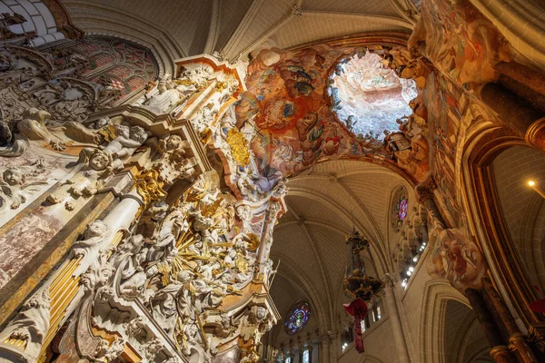 Toledo Spanien Mar 2019 Transparente Altartavla Vid Toledos Katedral Interiör — Stockfoto