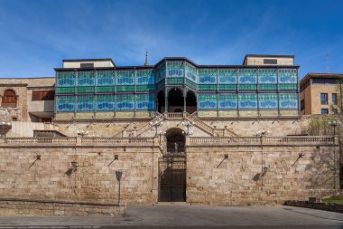 Salamanca, İspanya - 16 Mart 2019: Casa Lis - Art Nouveau and Art Deco Museum - Salamanca, İspanya