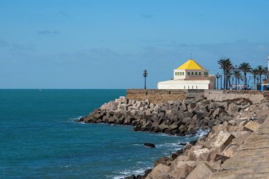 Paseo del Vendaval Gezinti Alanı Virgen de la Palma Anaokulu - Cadiz, Endülüs, İspanya