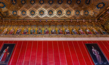 Segovia, İspanya - 14 Aralık 2019: Segovia İçişleri 'nin Krallar Salonu - Segovia, İspanya