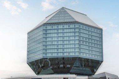 Minsk, Belarus - 31 Temmuz 2019: Belarus Ulusal Kütüphanesi - Minsk, Belarus