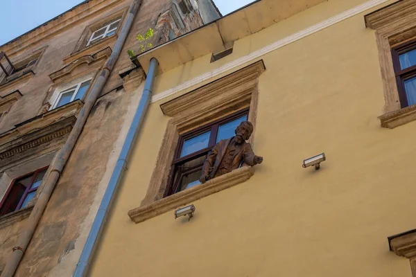 Lviv Ukraine Aug 2019 Monument Inventors Kerosene Lamp Jan Zieg — Stock Photo, Image