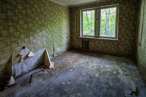 Interior Sala Abandonada Com Papel Parede Living Apartments Duga Radar — Fotografia de Stock