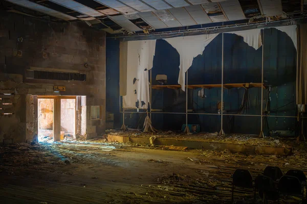 Interior Cinema Prometeu Abandonado Pripyat Zona Exclusão Chernobyl Ucrânia — Fotografia de Stock