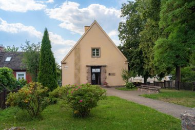 Trakai, Litvanya - 24 Temmuz 2019: Karaite Etnoğrafya Müzesi - Trakai, Litvanya