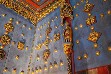 Salzburg, Avusturya - 12 Kasım 2019: Hohensalzburg Kalesi 'ndeki Devlet Odalarında Altın Oda Detayları - Salzburg, Avusturya