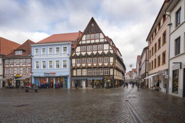 Hamelin, Almanya - 13 Ocak 2020: Pferdemarkt Meydanı - Hamelin, Almanya