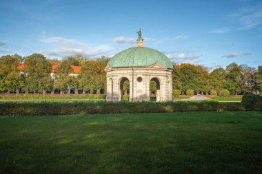 Hofgarten 'deki Diana Tapınağı - Münih, Bavyera, Almanya