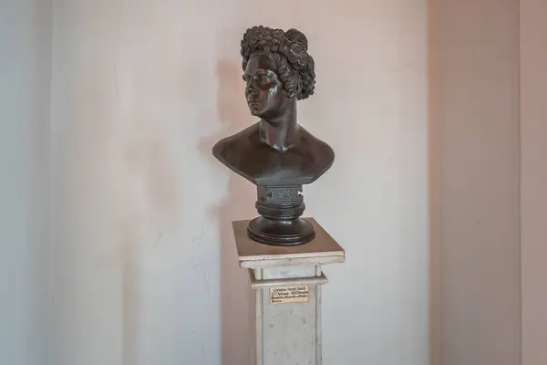 Мбаппе Германия Января 2020 Года Скульптура Бюста Принцессы Александрины Прусской — стоковое фото