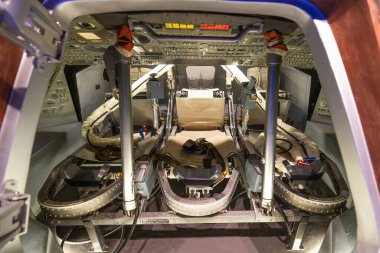 Canela, Brezilya - 21 Haziran 2024: Uzay Macerası 'nda Apollo Komuta Modülünün İçi - NASA Deneyimi - Canela, Rio Grande do Sul, Brezilya