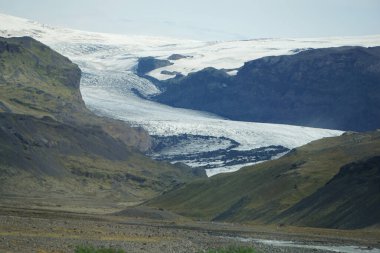 Yazın İzlanda 'da Solheimajokull buzulu