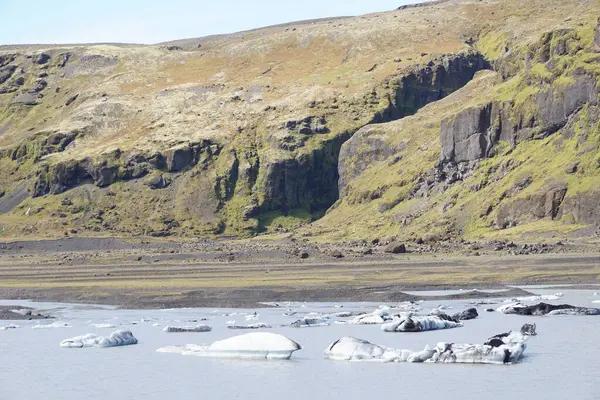 아이슬란드 빙하의 호수에 덩어리 — 스톡 사진