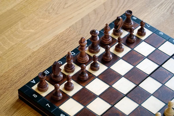 Černobílé Šachové Figurky Desce — Stock fotografie