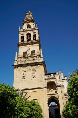 Mezquita 'da çan kulesi - İspanya' da Cordoba Camii-Katedrali