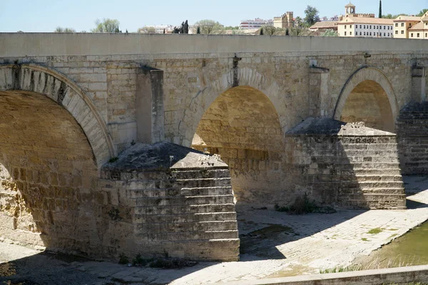 Római Híd Guadalquivir Folyó Cordoba Spanyolország — Stock Fotó