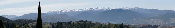 Panoramisch Uitzicht Sierra Nevada Vanuit Granada Andalusië Spanje — Stockfoto