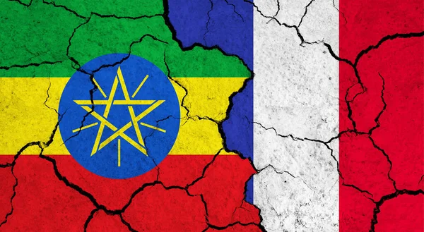 Banderas Etiopía Francia Superficie Agrietada Política Concepto Relación — Foto de Stock