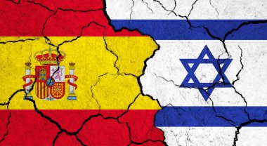 Çatlak yüzey üzerinde İspanya ve İsrail bayrakları - politika, ilişki konsepti