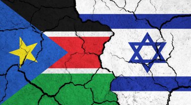 Kırık yüzey üzerinde Güney Sudan ve İsrail bayrakları - politika, ilişki konsepti