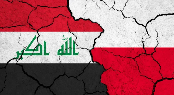 Flagi Iraku Polski Pękniętej Powierzchni Polityka Koncepcja Relacji — Zdjęcie stockowe