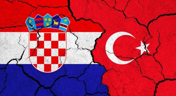 Flagi Chorwacji Turcji Pękniętej Powierzchni Polityka Koncepcja Relacji — Zdjęcie stockowe