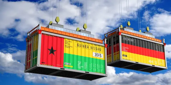 Üzerinde Gine Bissau ve Almanya bayrakları olan konteynırlar - 3D illüstrasyon