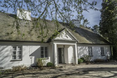 Zelazowa Wola, Polonya - 7 Nisan 2024 - Frederic Chopin 'in doğduğu köşk