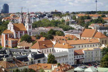 Vilnius, Litvanya - 3 Eylül 2023 - Eski şehrin havadan görünüşü