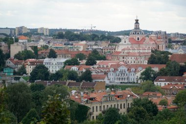 Vilnius, Litvanya - 3 Eylül 2023 - Eski şehrin havadan görünüşü