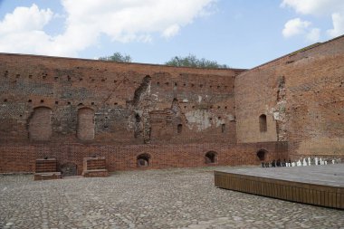 Ciechanow, Polonya - 8 Haziran 2024 Masovia Dük Kalesi 'ndeki avlu ve bodrumlar