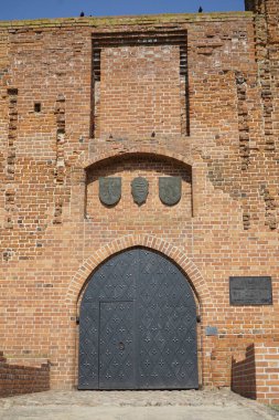 Ciechanow, Polonya - 8 Haziran 2024 Masovia Düklerinin Kalesi Giriş Kapısı